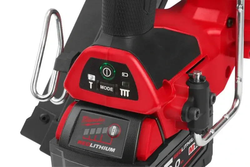 Aku hřebíkovačka Milwaukee M18 FFN-502C na kotevní hřebíky (hřebíky 50-90 mm / 30°-34°), 2x Aku M18 B5 + nabíječka M12-18 FC, 4933471404 (MI4933471404)