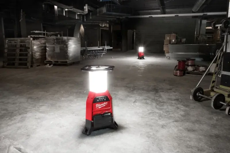 Aku lucernová svítilna/lampa Milwaukee M18 ONESLDP-0, 9000 lm, ONEKEY, TRUEVIEW LED osvětlení, bez aku, integrovaná nabíjčka, 4933459160 (MI4933459160)