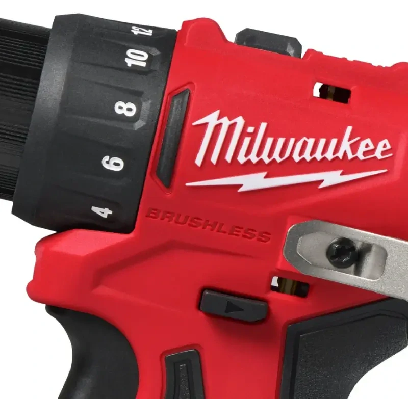 Aku vrtací šroubovák Milwaukee M12 BLDDRC-202C, aku vrtačka, 2x aku M12 B2 + M12 C12 C + Kufr, 4933499686 (MI4933499686)