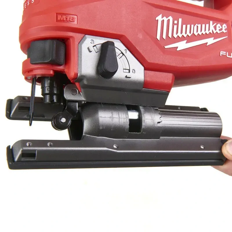 Aku přímočará pila Milwaukee M18 FJS-0X, bez aku, s kufrem, 4933464726