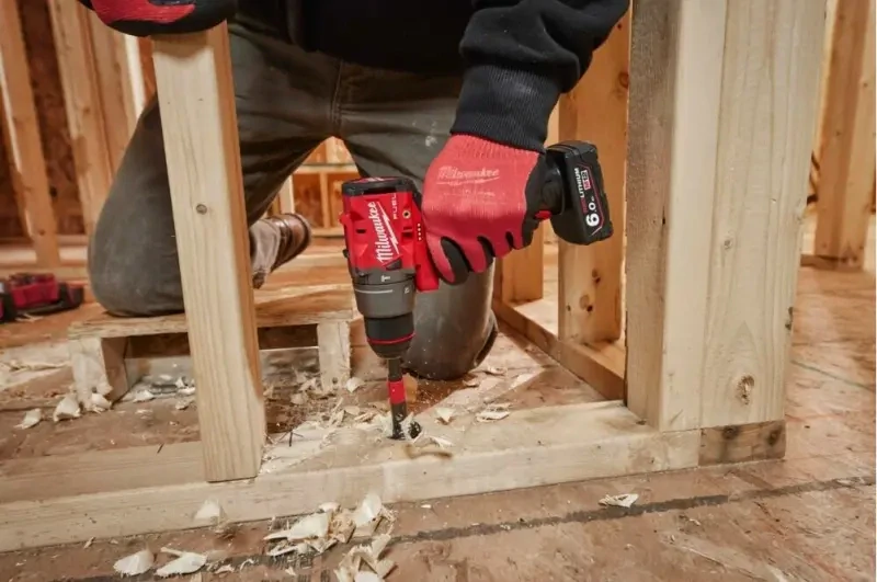 Aku subkompaktní příklepová vrtačka Milwaukee M12 FPD2-602X, 2x aku M12 B6 + C12 C + kufr, 4933479870