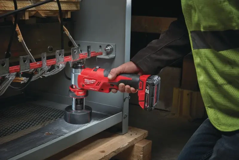 Aku hydraulický prostřihovač Milwaukee M18 HKP-201C (2,0 Ah) (MI4933451202)