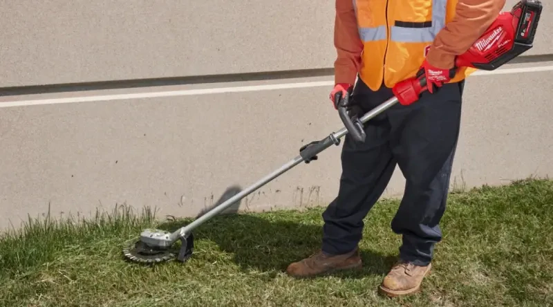 Vyžínač plevele QUIK-LOK Milwaukee M18 FOPH-RA, bez aku a pohonné jednotky, 4932492669 (MI4932492669)