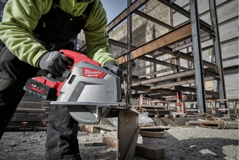 Aku pila kotoučová na kov 66 mm Milwaukee M18 FMCS66-0C (bez aku), 4933472110 (MI4933472110)