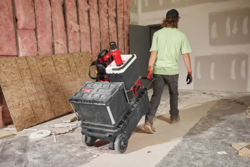 Láhev s víčkem 532 ml PACKOUT™ červená. Milwaukee 4932493991 (MI4932493991)