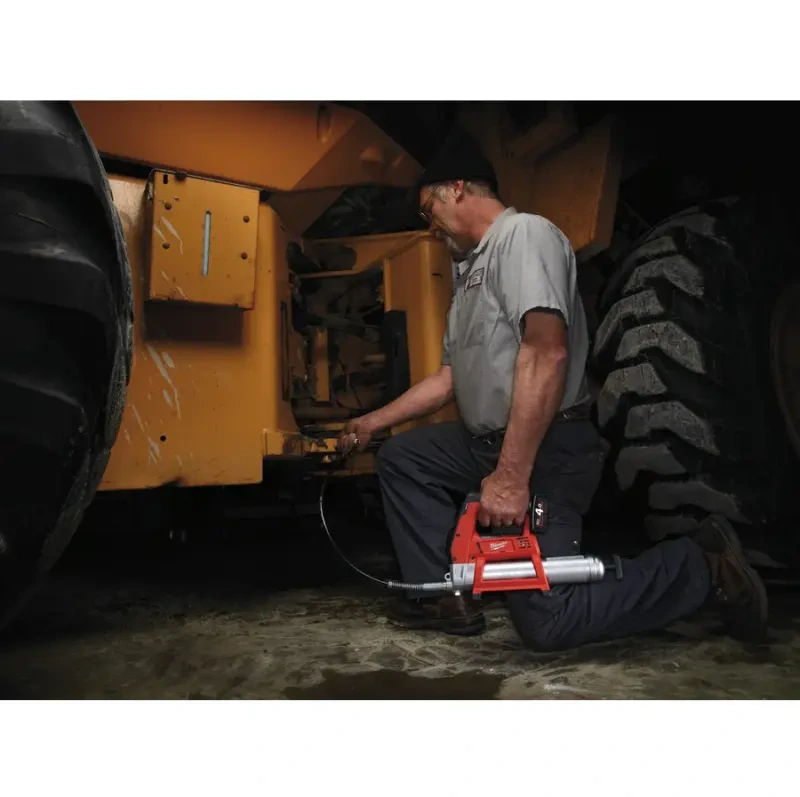 Aku tlaková mazací pistole Milwaukee M12 GG-401B, 1x aku M12 B4 + nabíječka M12 C12 C, 4933441675 (MI4933441675)