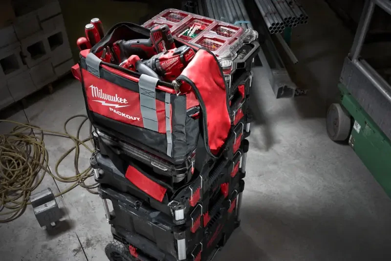 Milwaukee 4932471066 - Pracovní taška Packout™ 38 cm (MI4932471066)