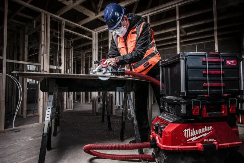 Aku kompaktní okružní pila Milwaukee M12 FUEL™ FCS442-0 (bez aku) 4933493488 (MI4933493488)