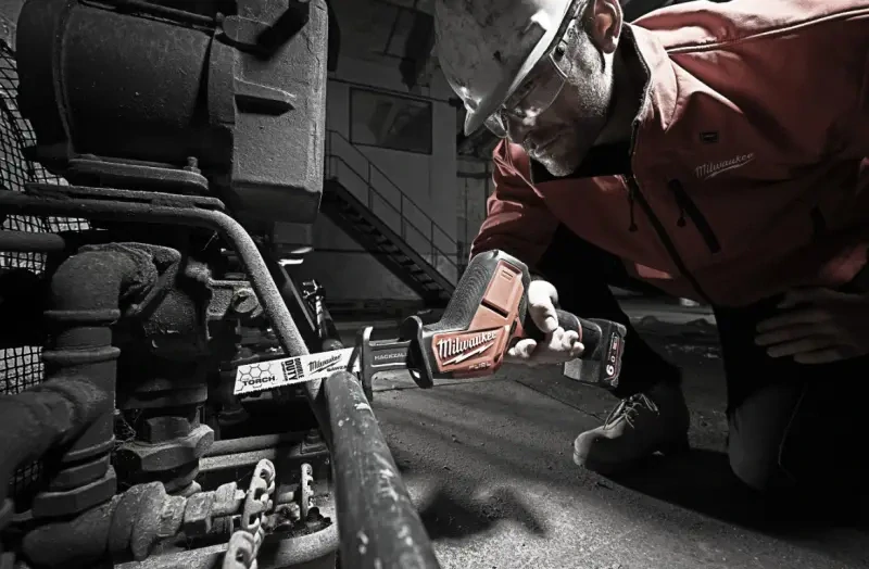 Aku šavlová pila Milwaukee M12 FUEL HACKZALL CHZ-0, pilka na kov, bez aku, bez kufru, 4933500572